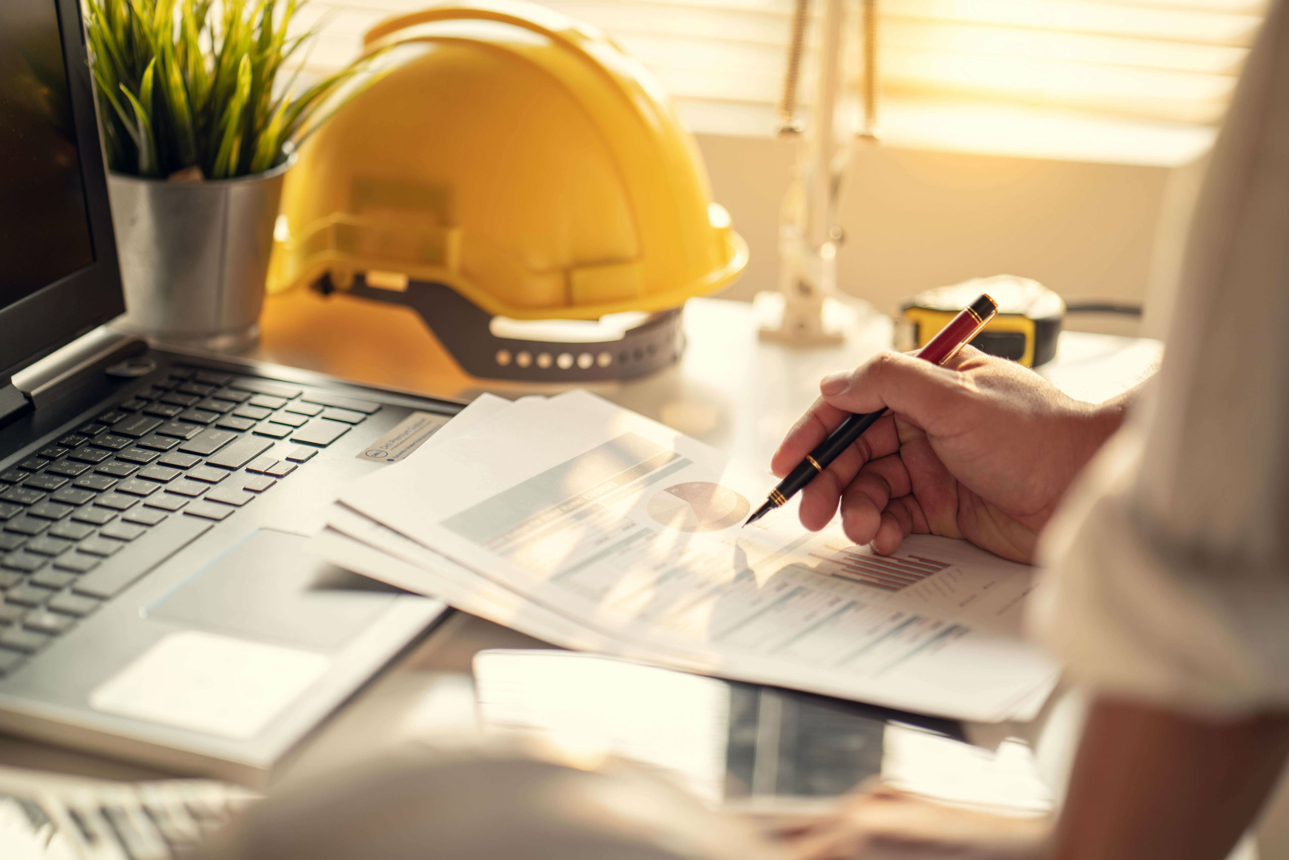 How to Choose the Right Fractional CFO for Your Construction Firm