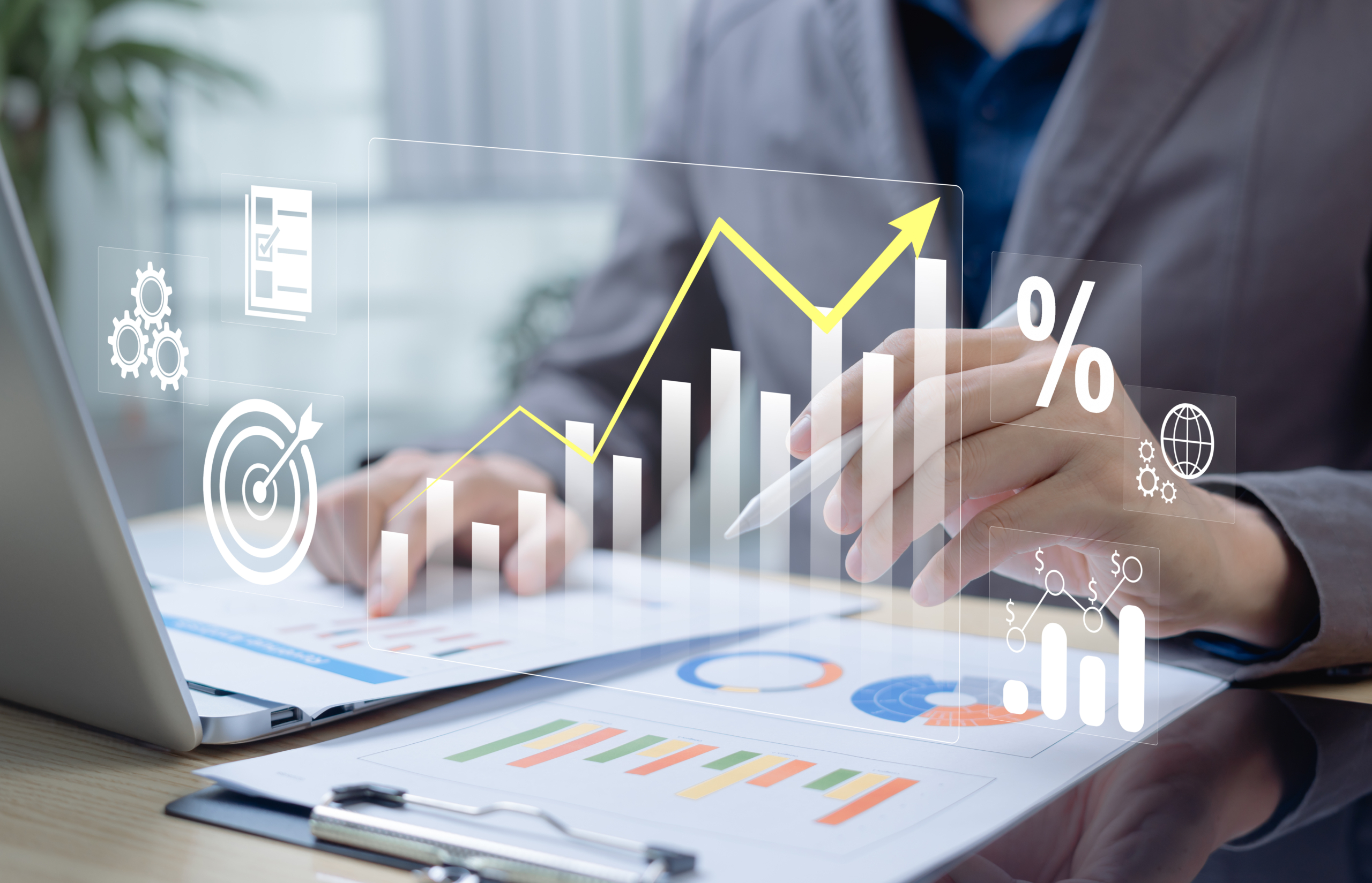 How to Manage Cash Flow Risks