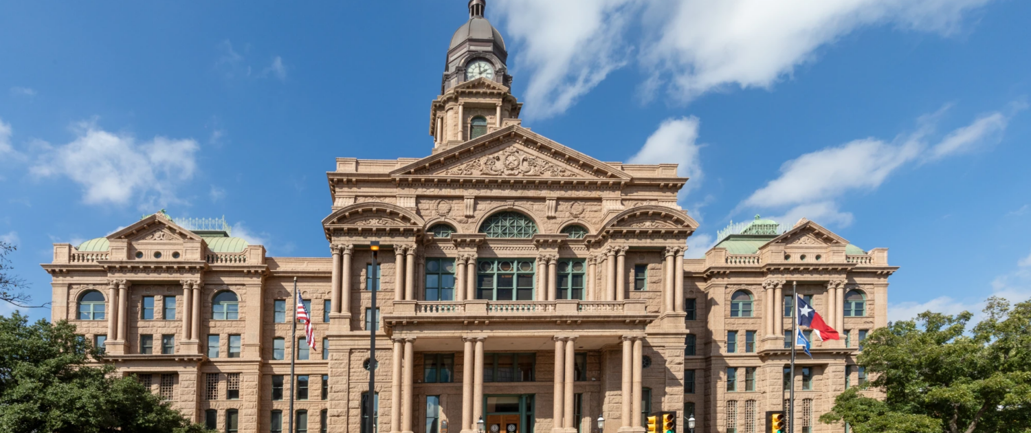Outsourced CFO in Fort Worth The Tarrant County Courthouse in downtown Fort Worth